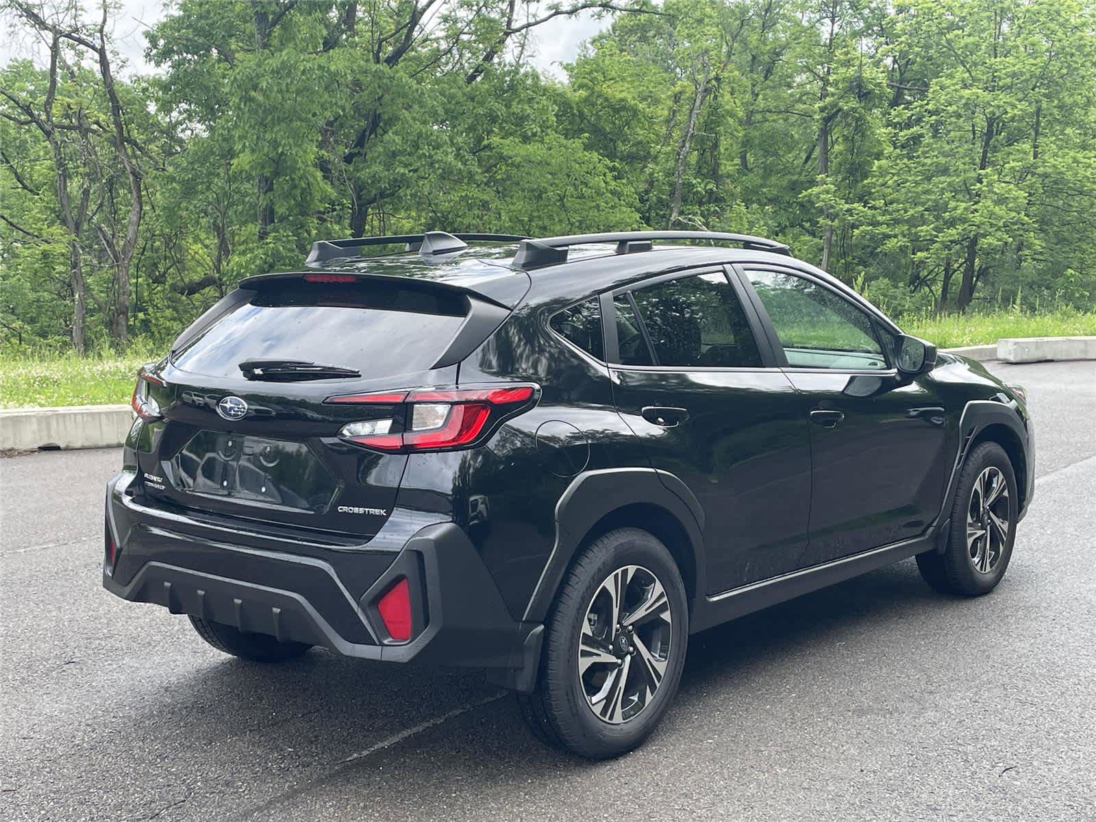 Certified 2024 Subaru Crosstrek 2.0i Premium AWD/4WD image 5