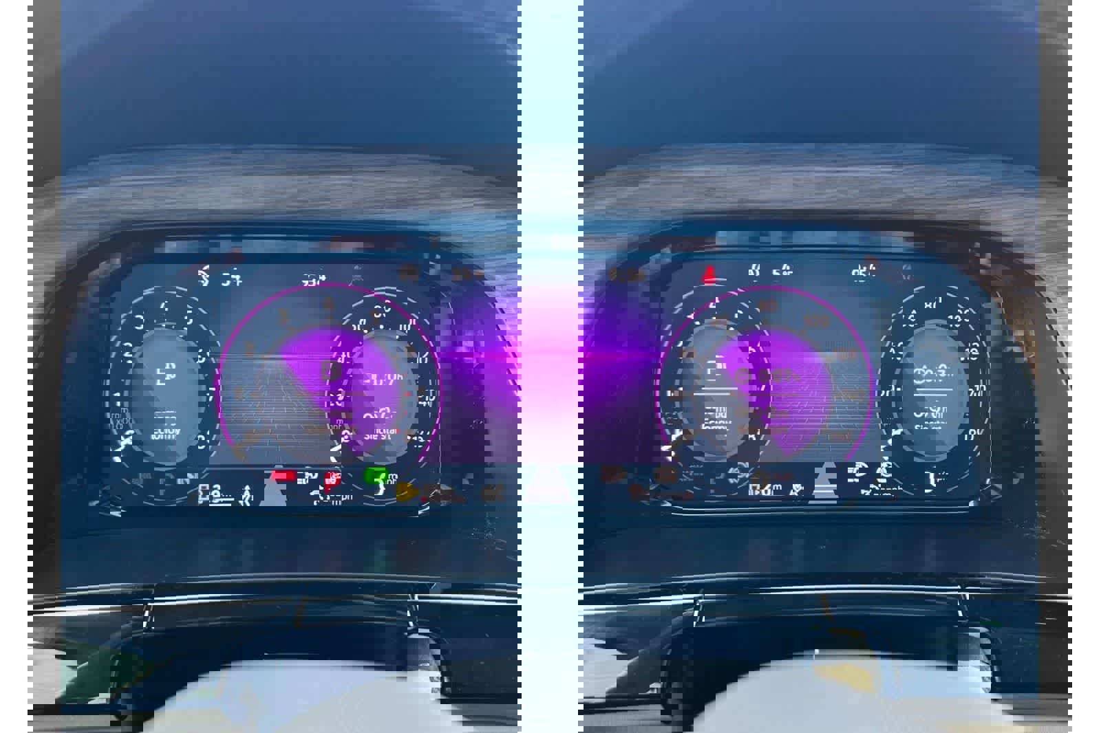 Used 2024 Volkswagen Atlas SEL Premium R-Line image 28