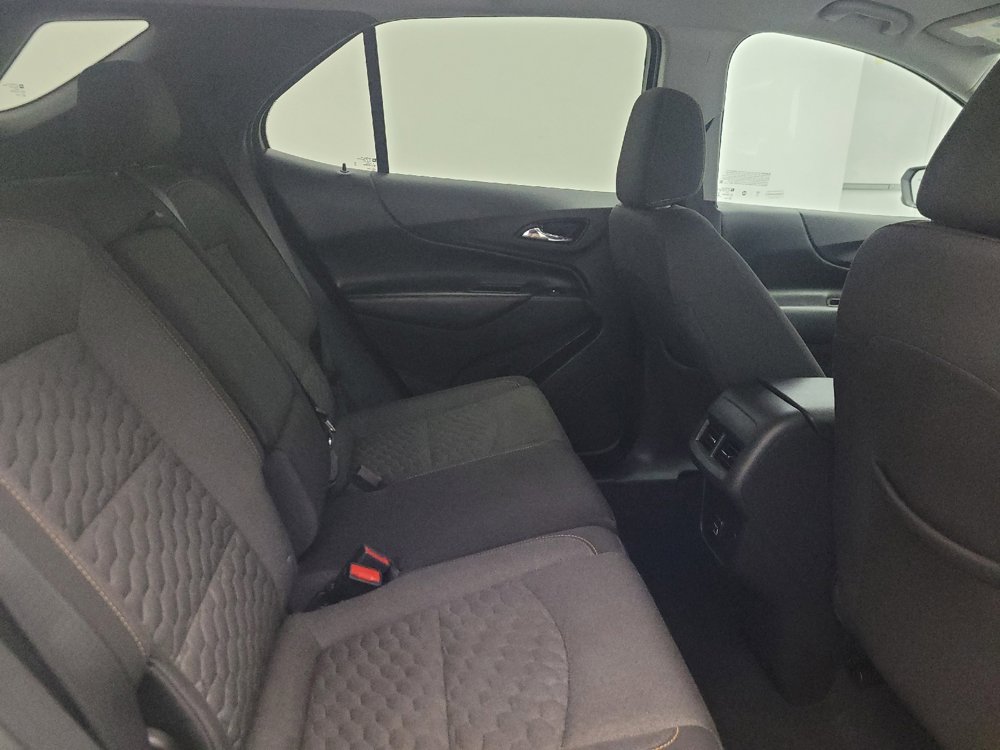 Used 2021 Chevrolet Equinox LT FWD image 19