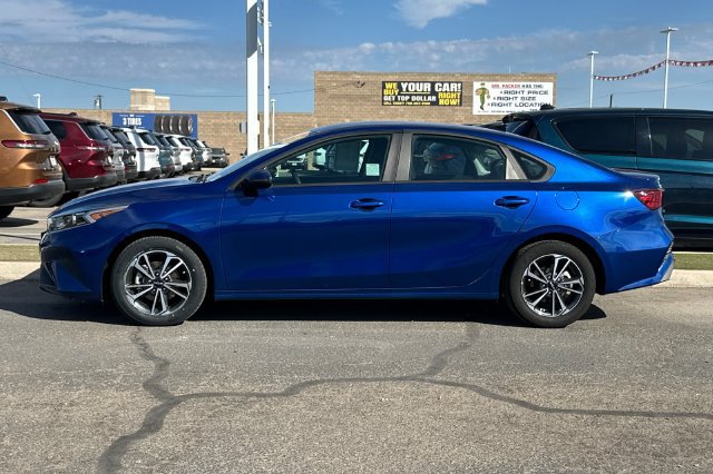 Used 2024 Kia Forte LXS w/ LXS Technology Package FWD image 6