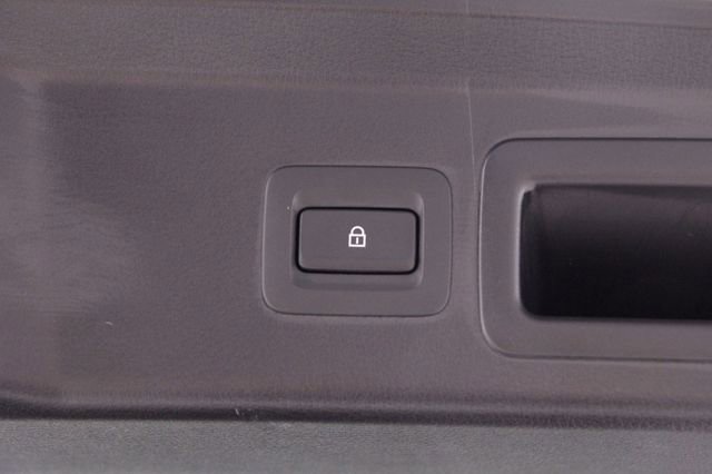 Used 2024 MAZDA CX-30 Carbon image 23