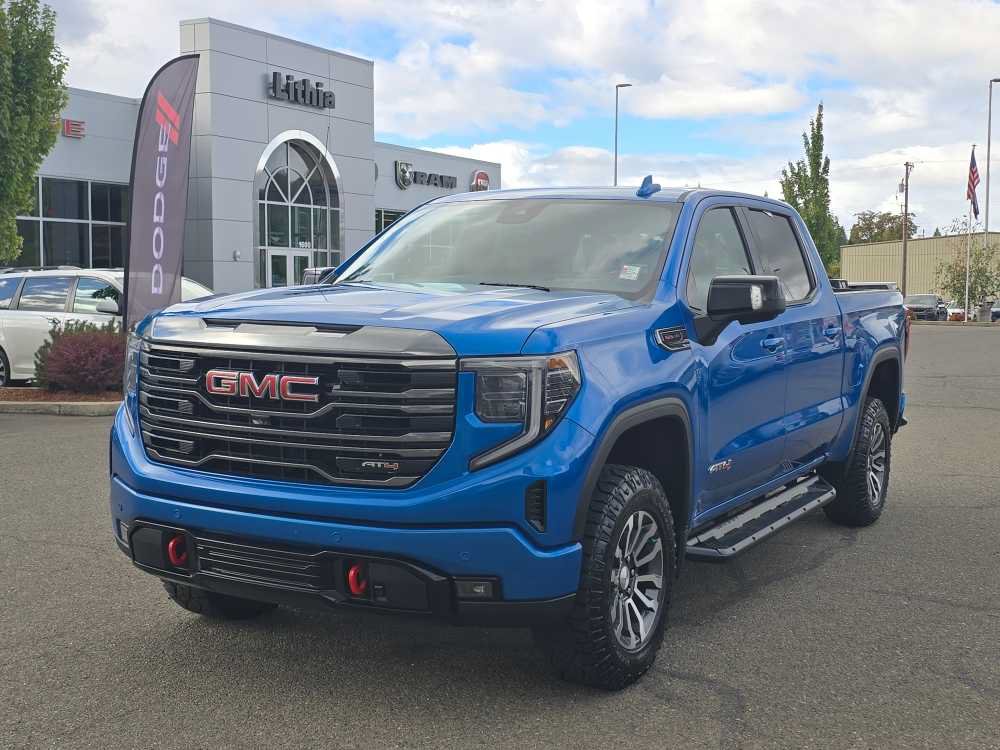 Used 2023 GMC Sierra 1500 AT4 w/ AT4 Premium Package