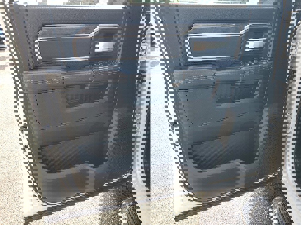 Used 2024 RAM 2500 Big Horn image 8