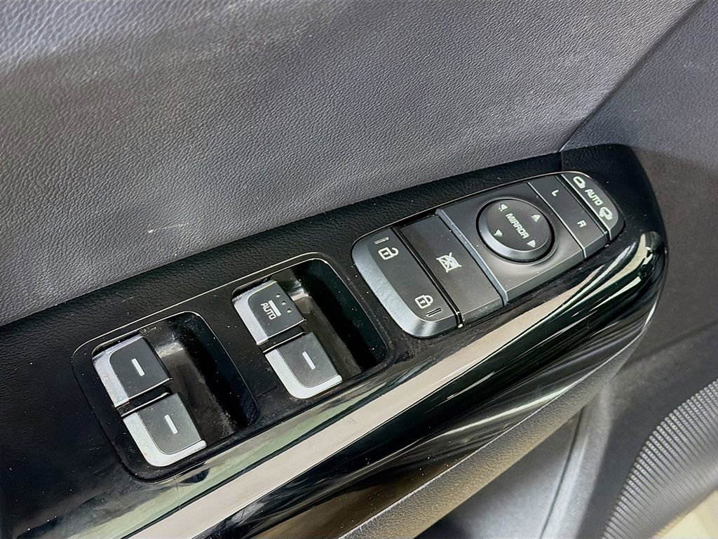 Used 2022 Kia Sportage EX image 29