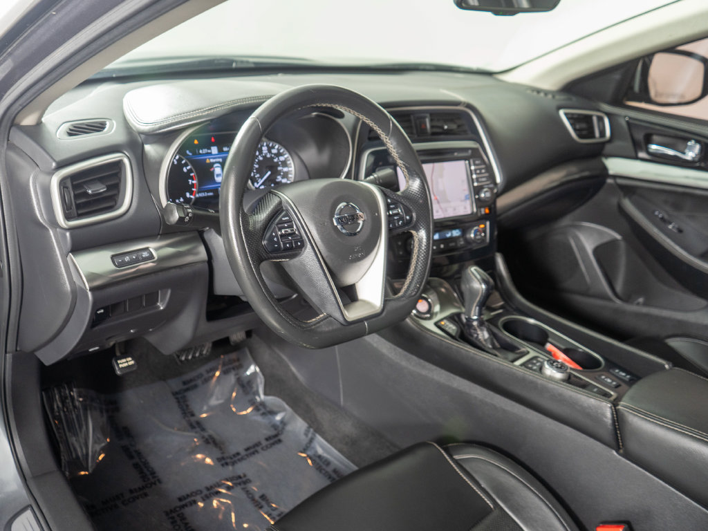 Used 2020 Nissan Maxima 3.5 SV w/ Floor Mat Group FWD image 13