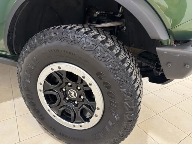 Used 2023 Ford Bronco Black Diamond AWD/4WD image 30