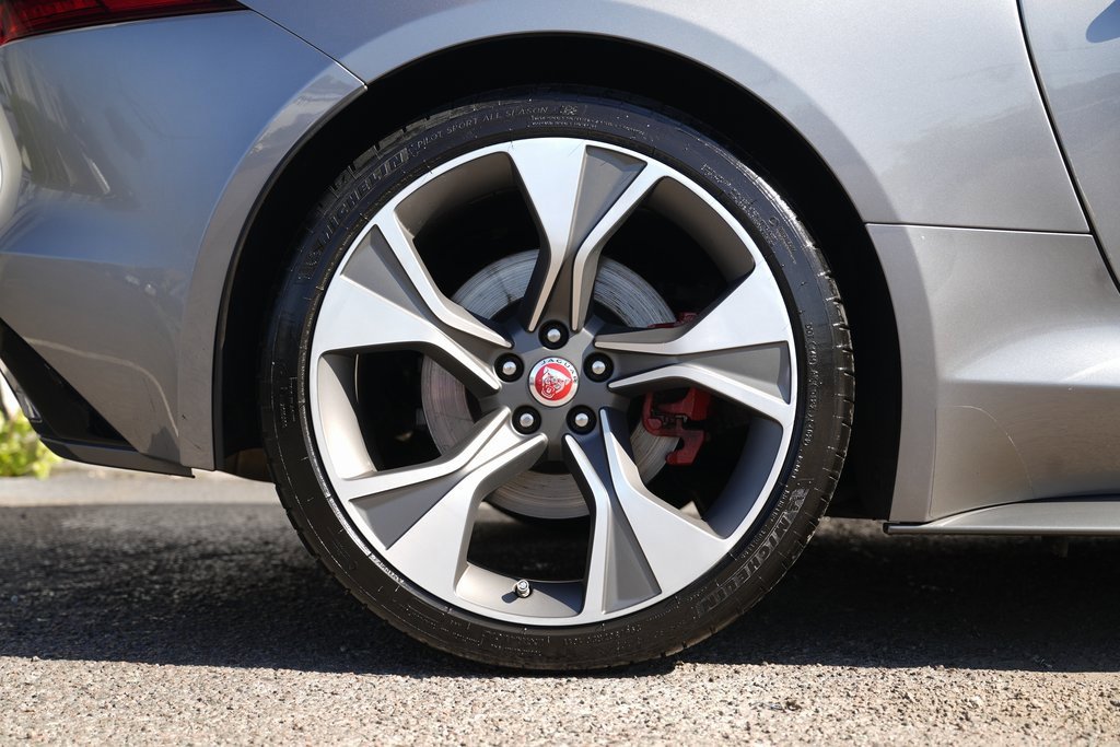 Used 2021 Jaguar F-TYPE First Edition image 11