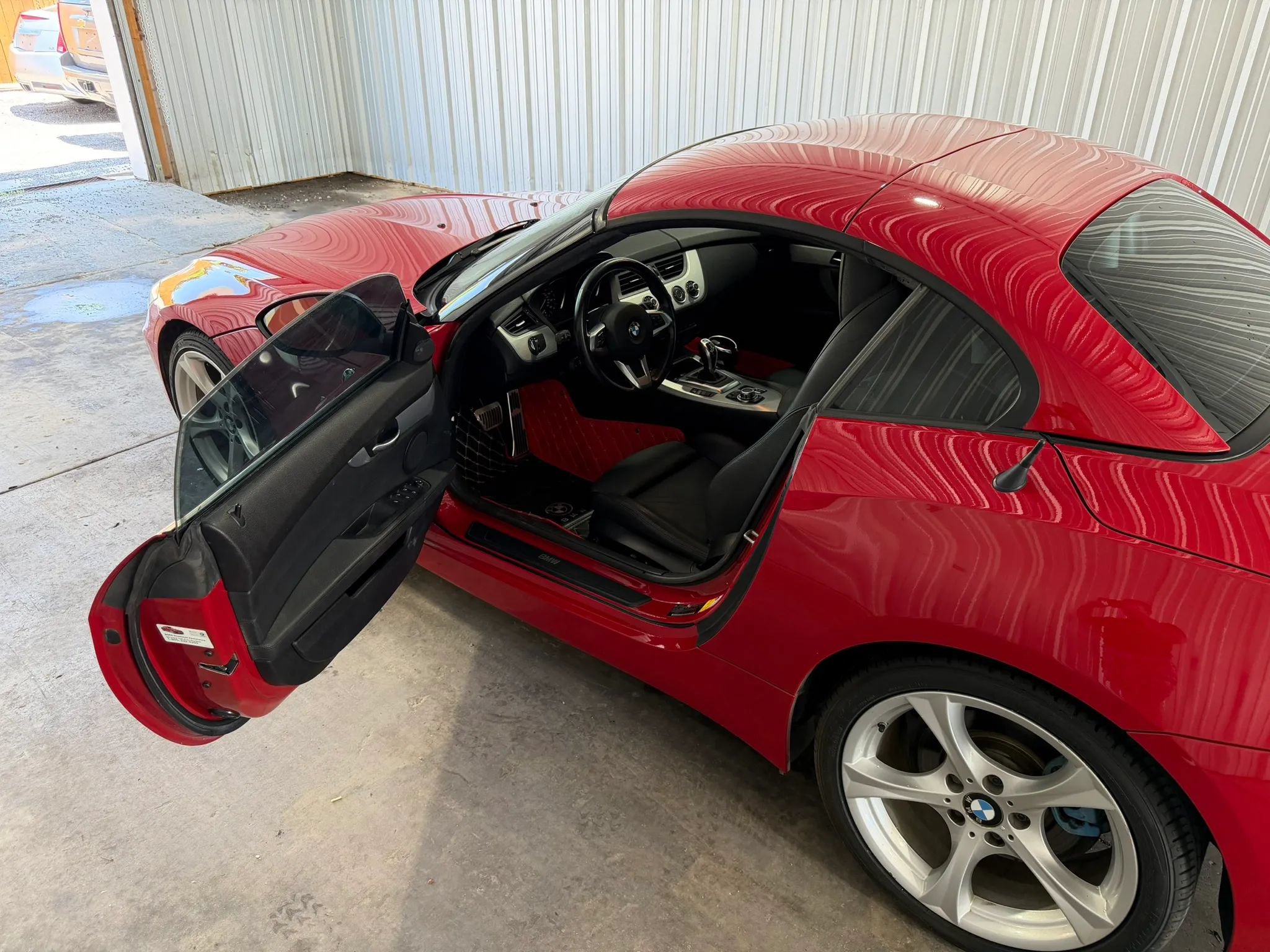Used 2012 BMW Z4 sDrive28i w/ Sport Pkg RWD image 7