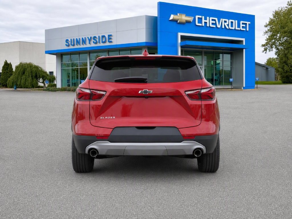 Certified 2022 Chevrolet Blazer LT FWD image 4