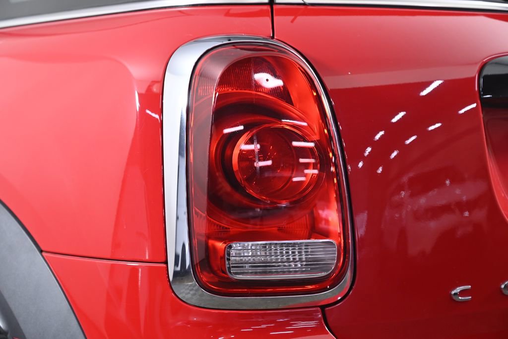 Used 2020 MINI Cooper Countryman S w/ Storage Package image 7