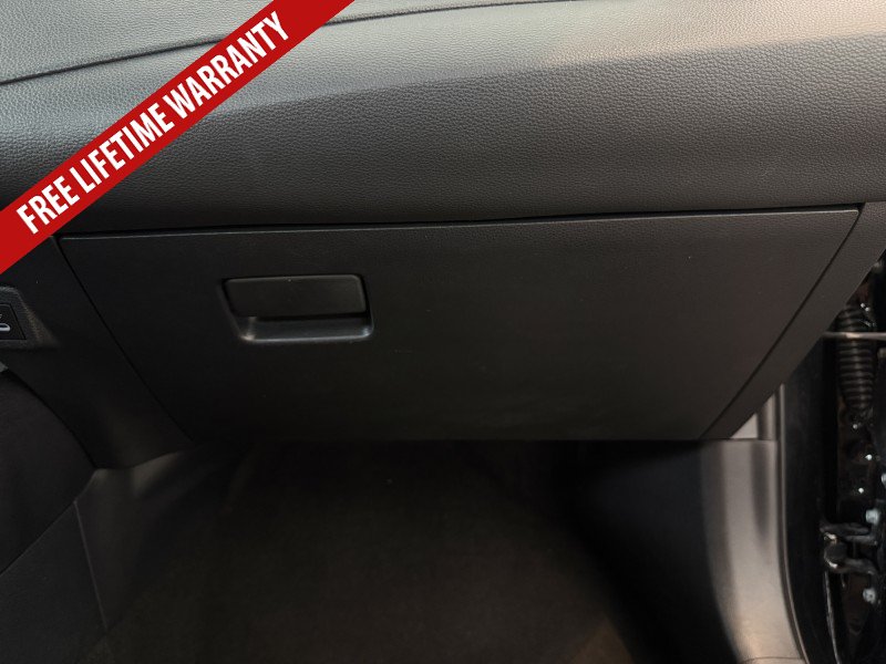 Used 2023 Toyota Corolla LE FWD image 32