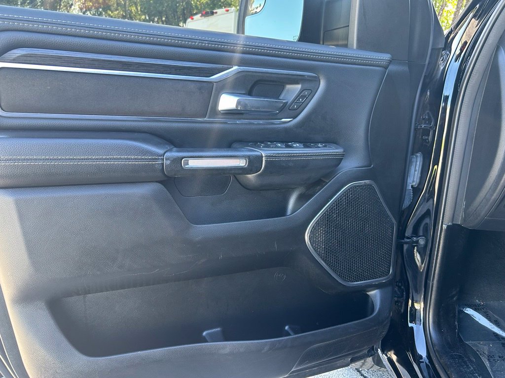 Used 2024 RAM 1500 Laramie RWD image 15