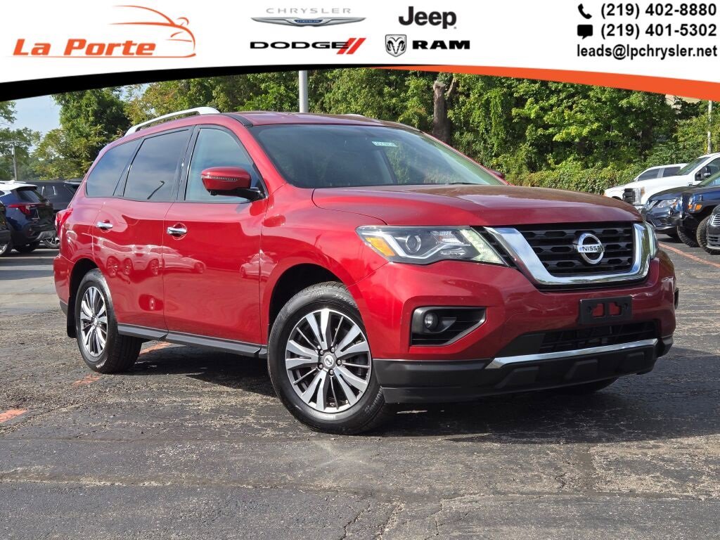 Used 2017 Nissan Pathfinder SL