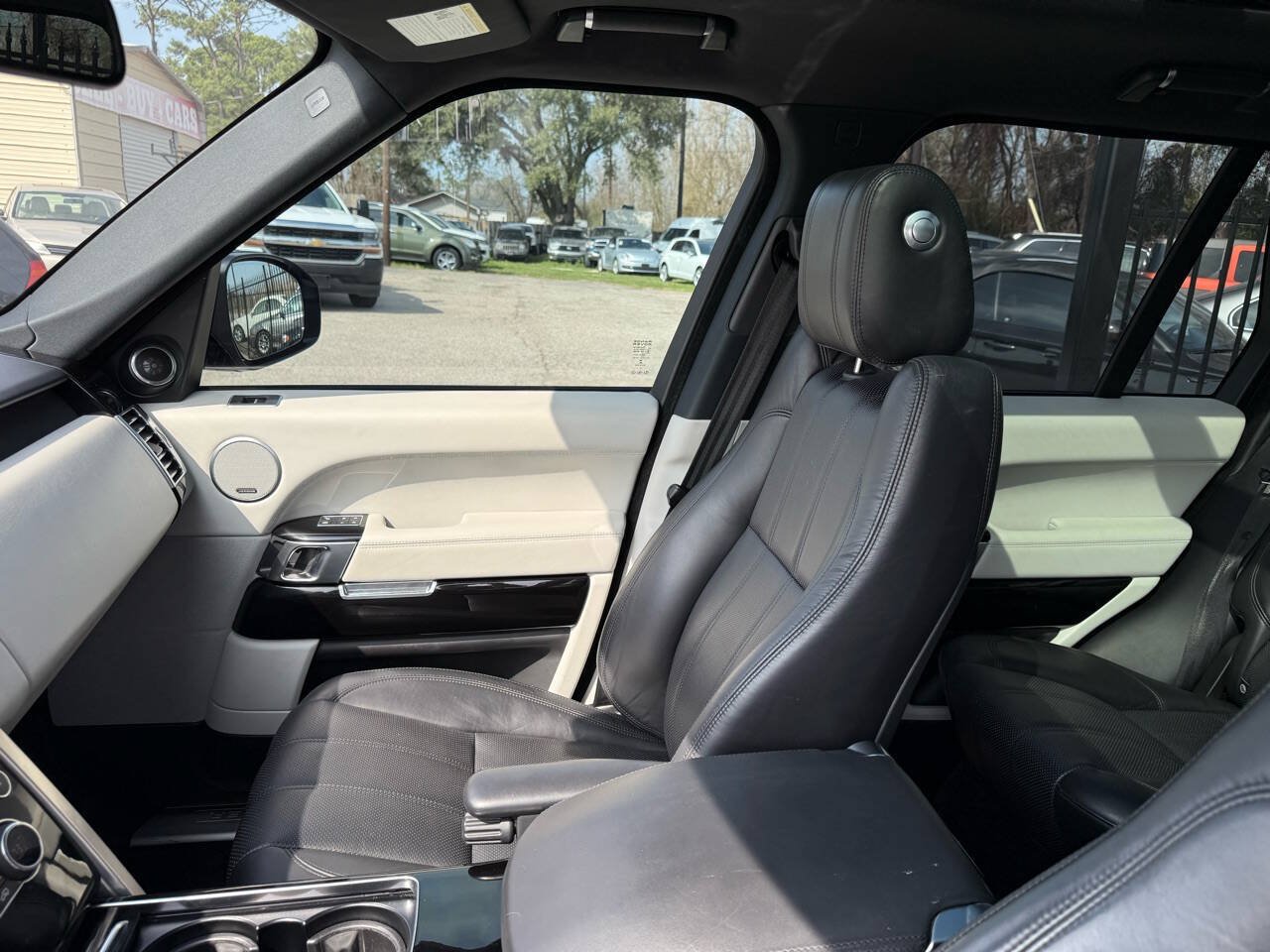 Used 2016 Land Rover Range Rover HSE AWD/4WD image 21