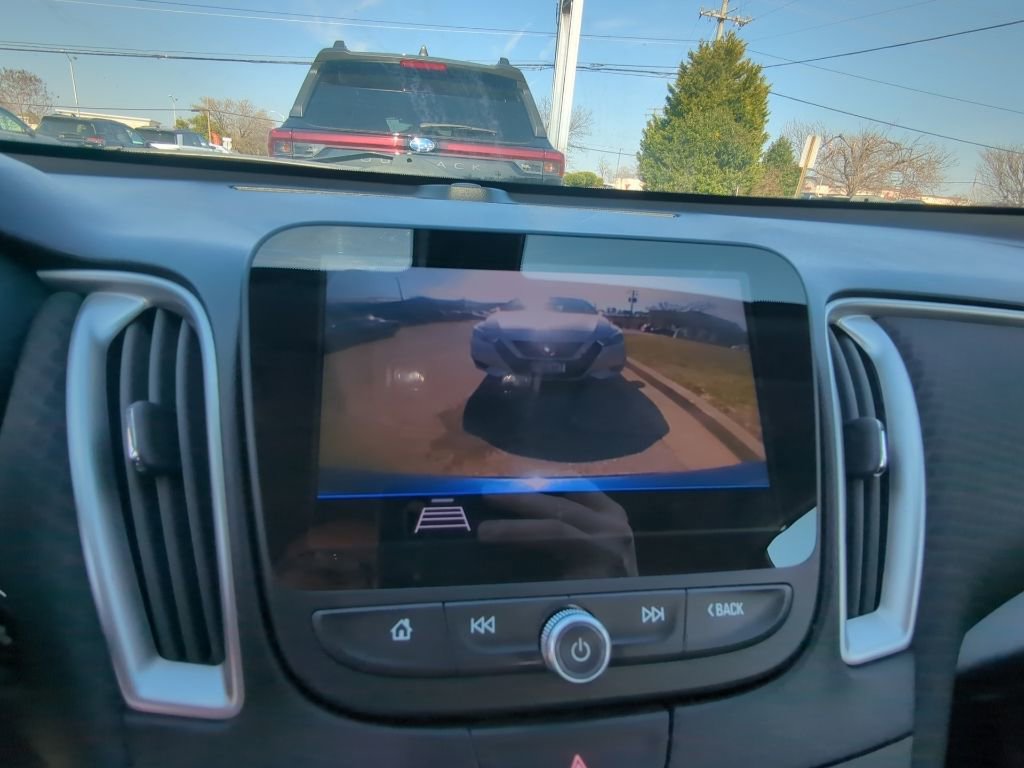 Used 2019 Chevrolet Malibu LS w/ LPO, Convenience Package 1 image 17