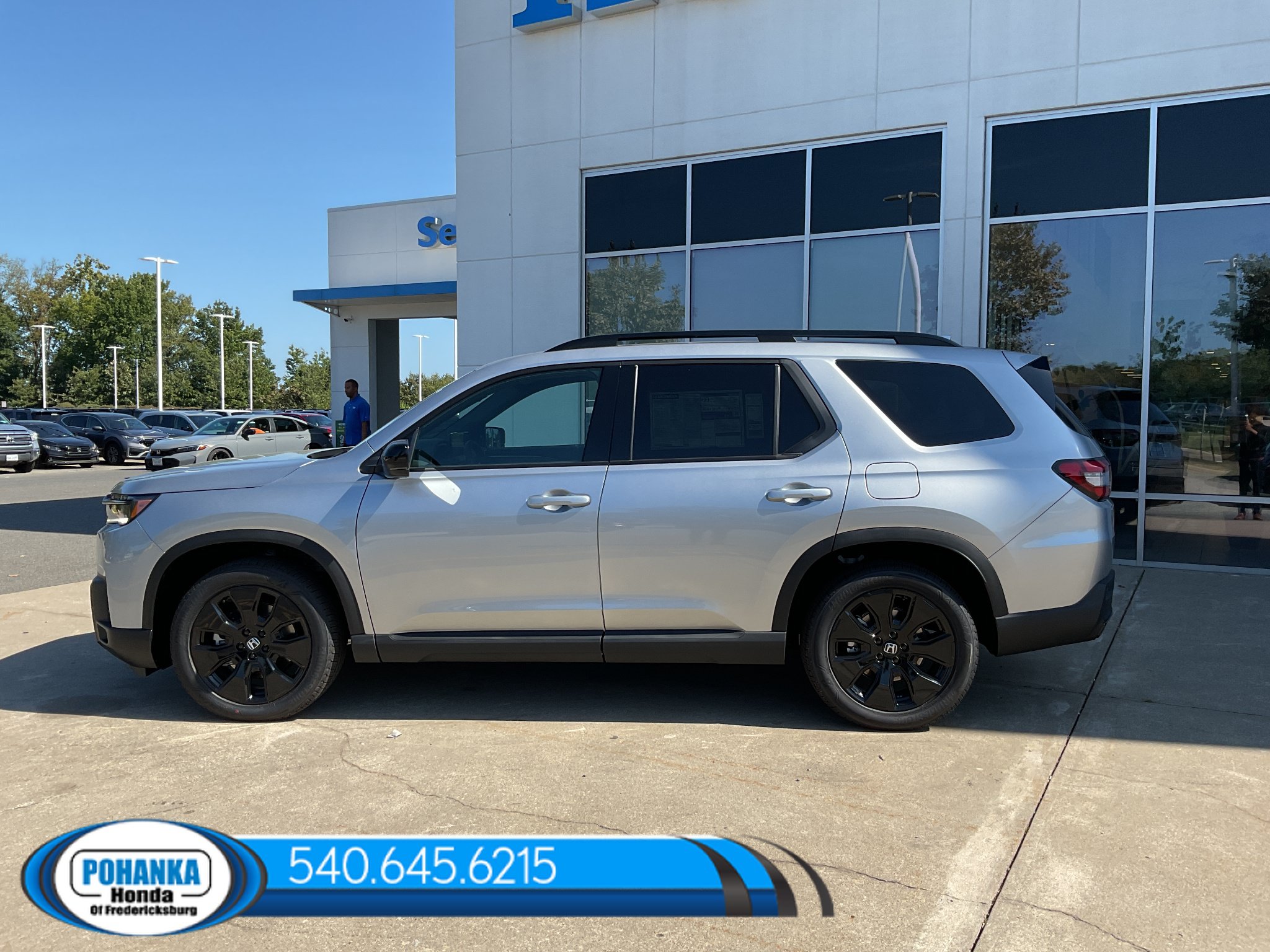 New 2026 Honda Pilot Black Edition image 2