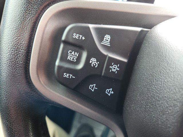 Used 2023 Ford Bronco Badlands image 38