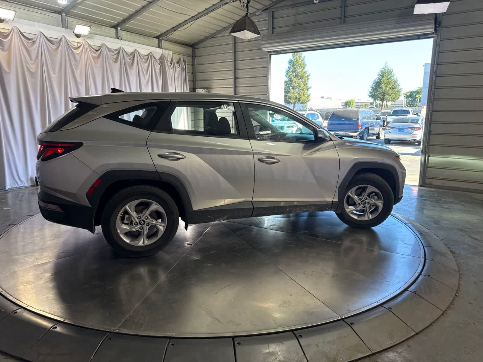 Used 2022 Hyundai Tucson SE FWD image 4
