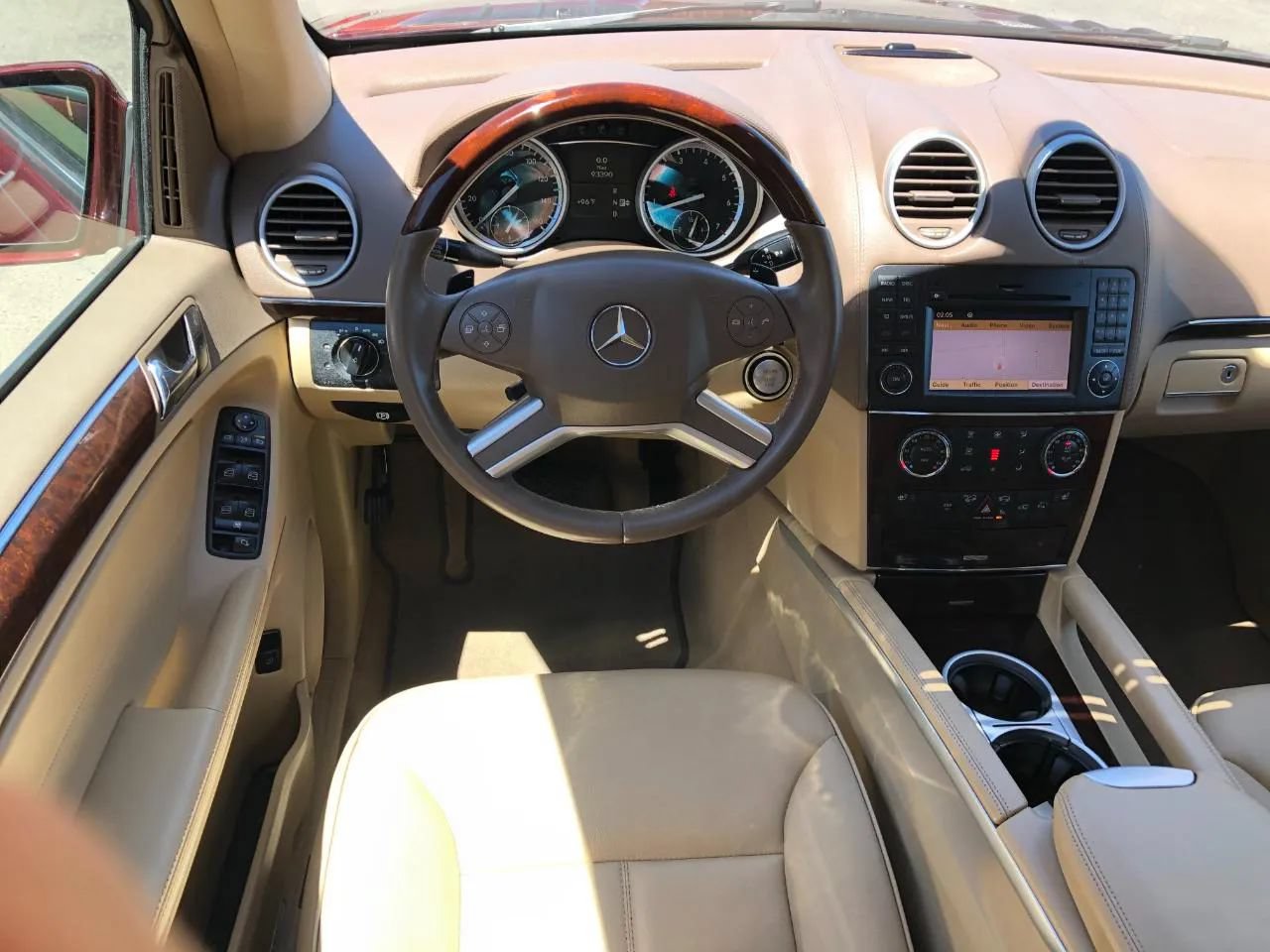 Used 2010 Mercedes-Benz GL 450 4MATIC image 17
