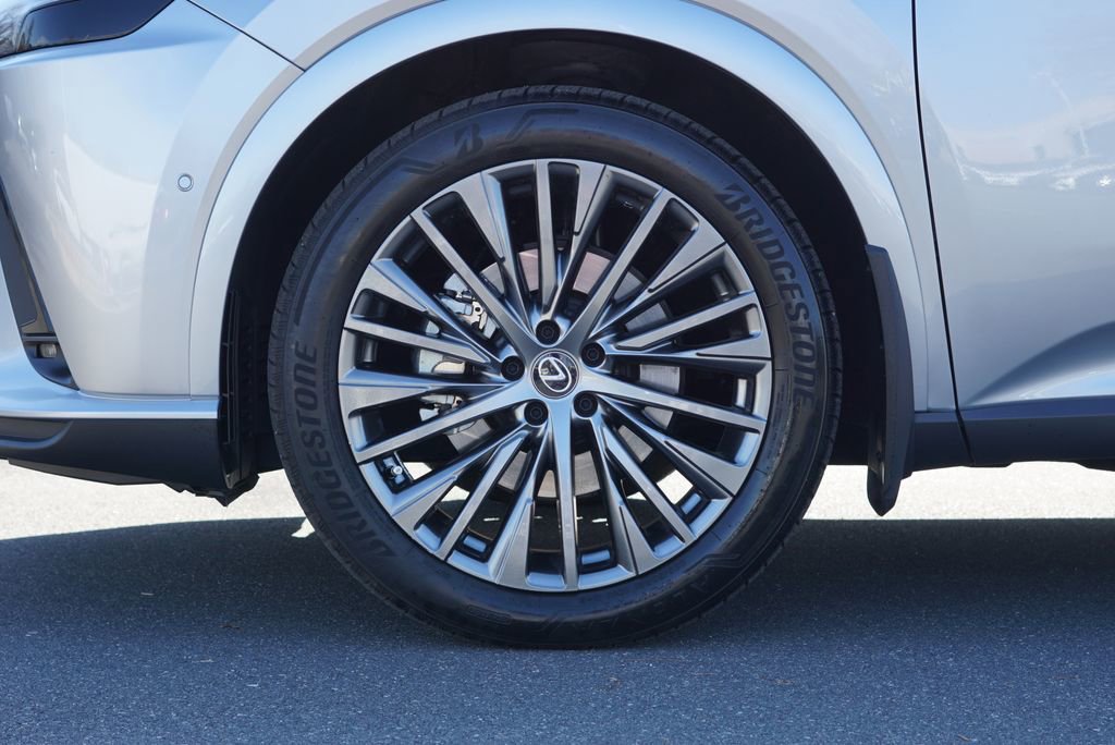 Used 2023 Lexus RX 350 AWD w/ Accessory Package (Z1) image 10