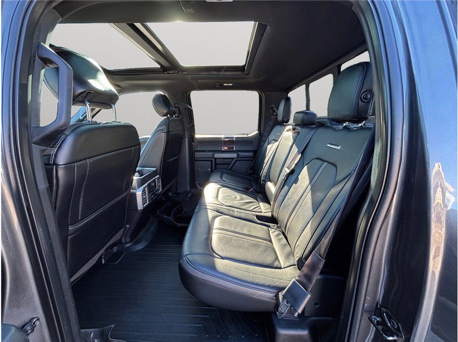 Used 2017 Ford F150 Platinum w/ Equipment Group 701A Luxury image 39