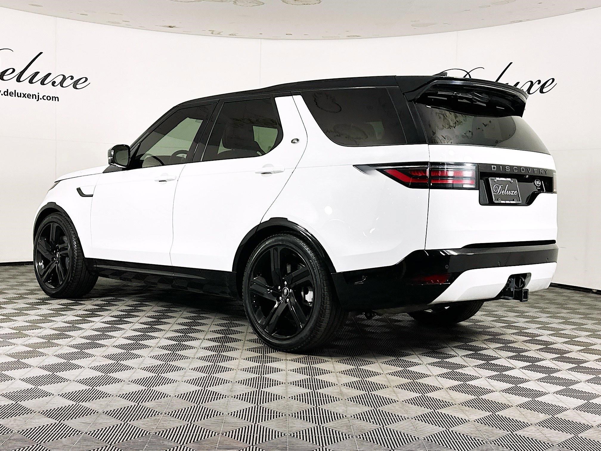 Used 2023 Land Rover Discovery HSE R-Dynamic image 4