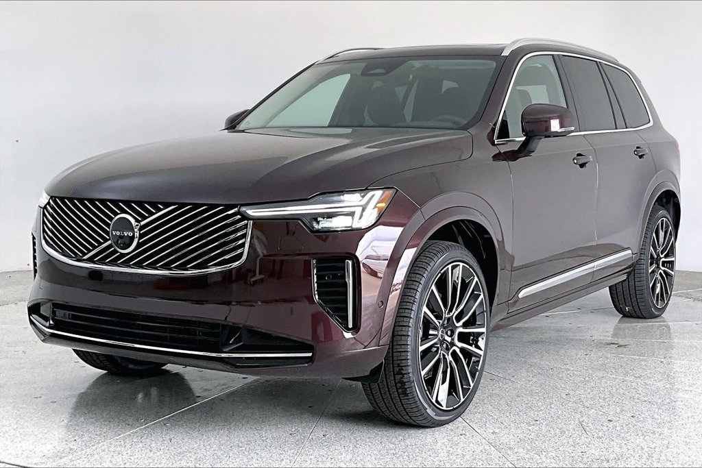 New 2026 Volvo XC90 B6 Plus AWD/4WD image 2