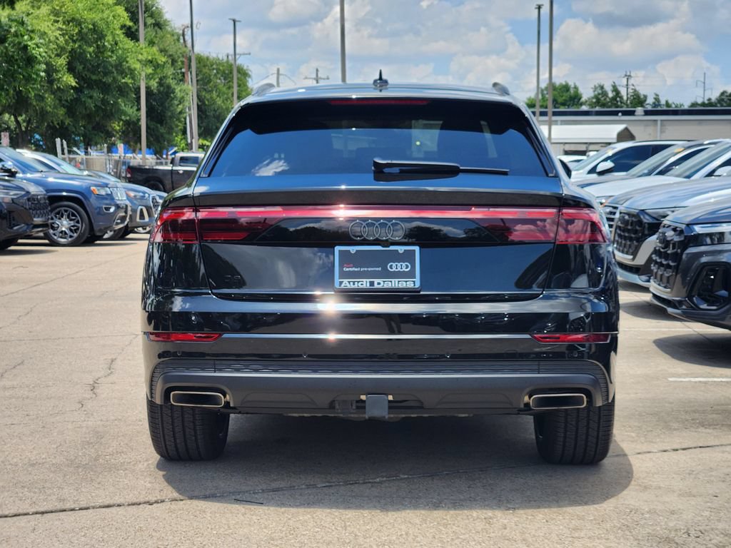 Certified 2024 Audi Q8 Premium Plus w/ Premium Plus Package AWD/4WD image 8