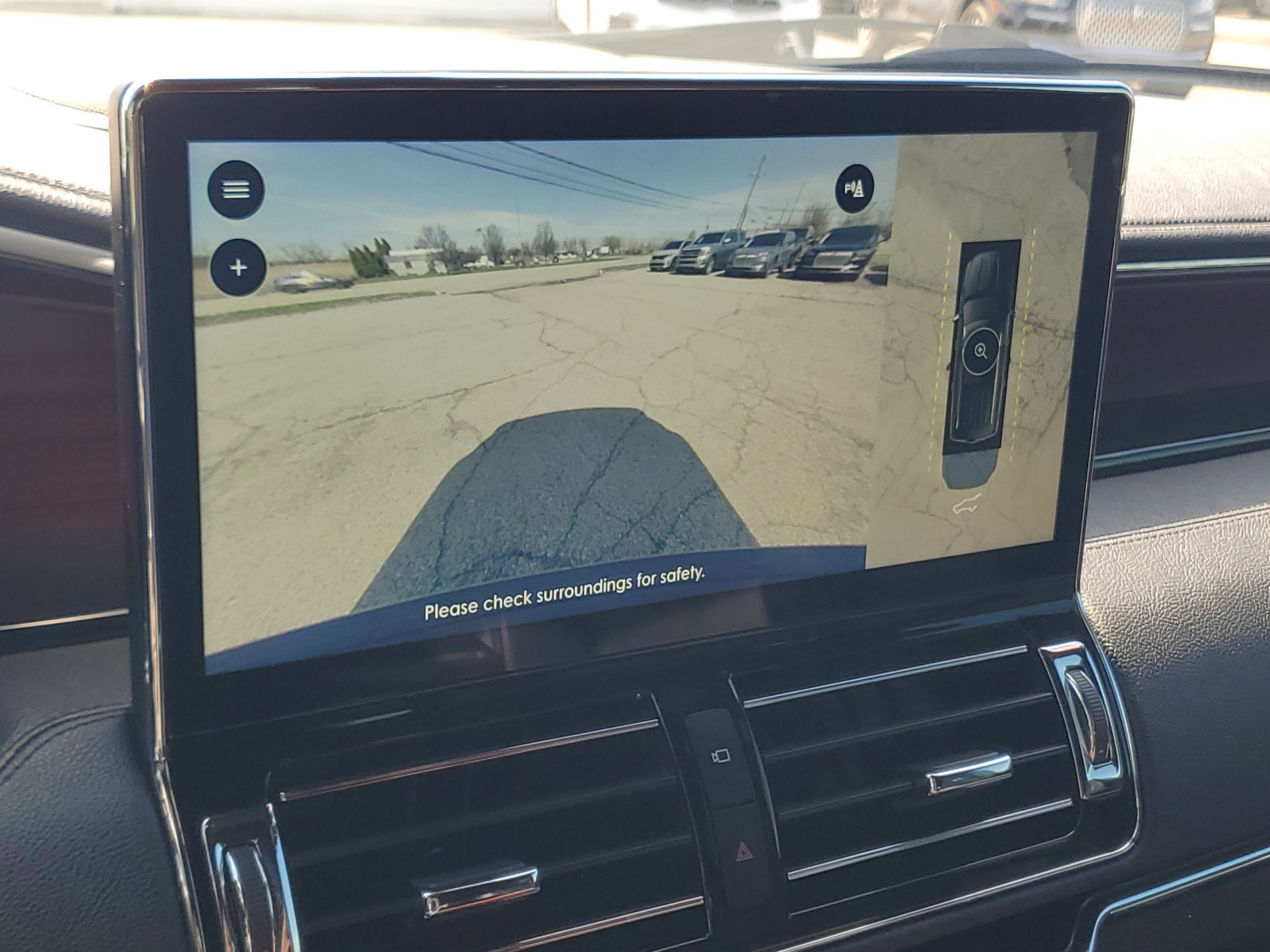 Certified 2023 Lincoln Navigator Reserve AWD/4WD image 17