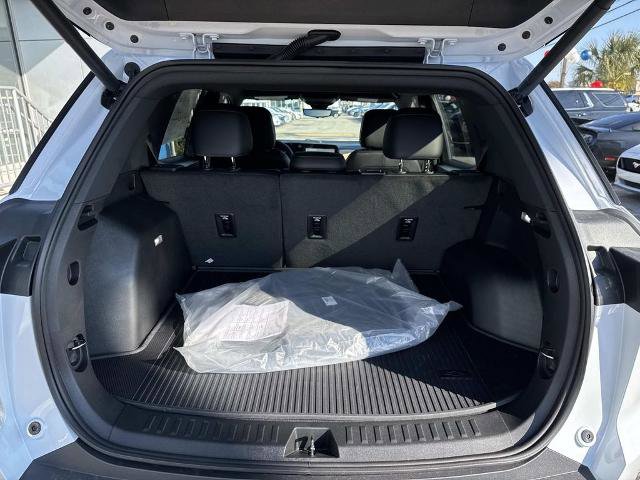 New 2026 Chevrolet Equinox ACTIV image 8