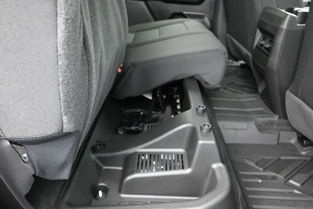 New 2026 Chevrolet Colorado W/T w/ WT Custom Package RWD image 23
