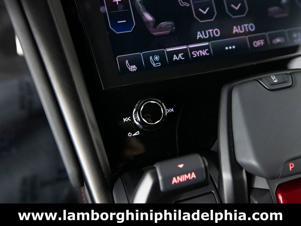 Used 2024 Lamborghini Urus S AWD/4WD image 26