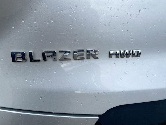 Used 2020 Chevrolet Blazer LT image 17