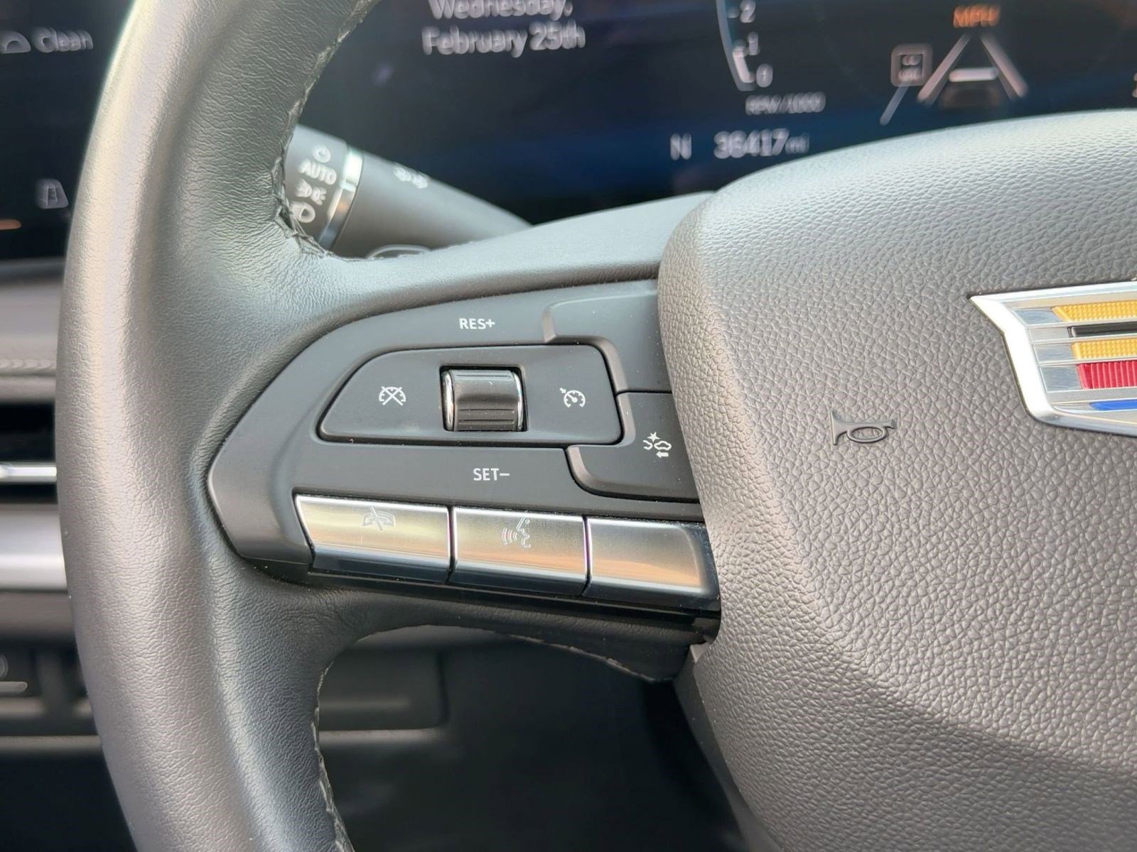 Certified 2025 Cadillac XT4 Premium Luxury image 14