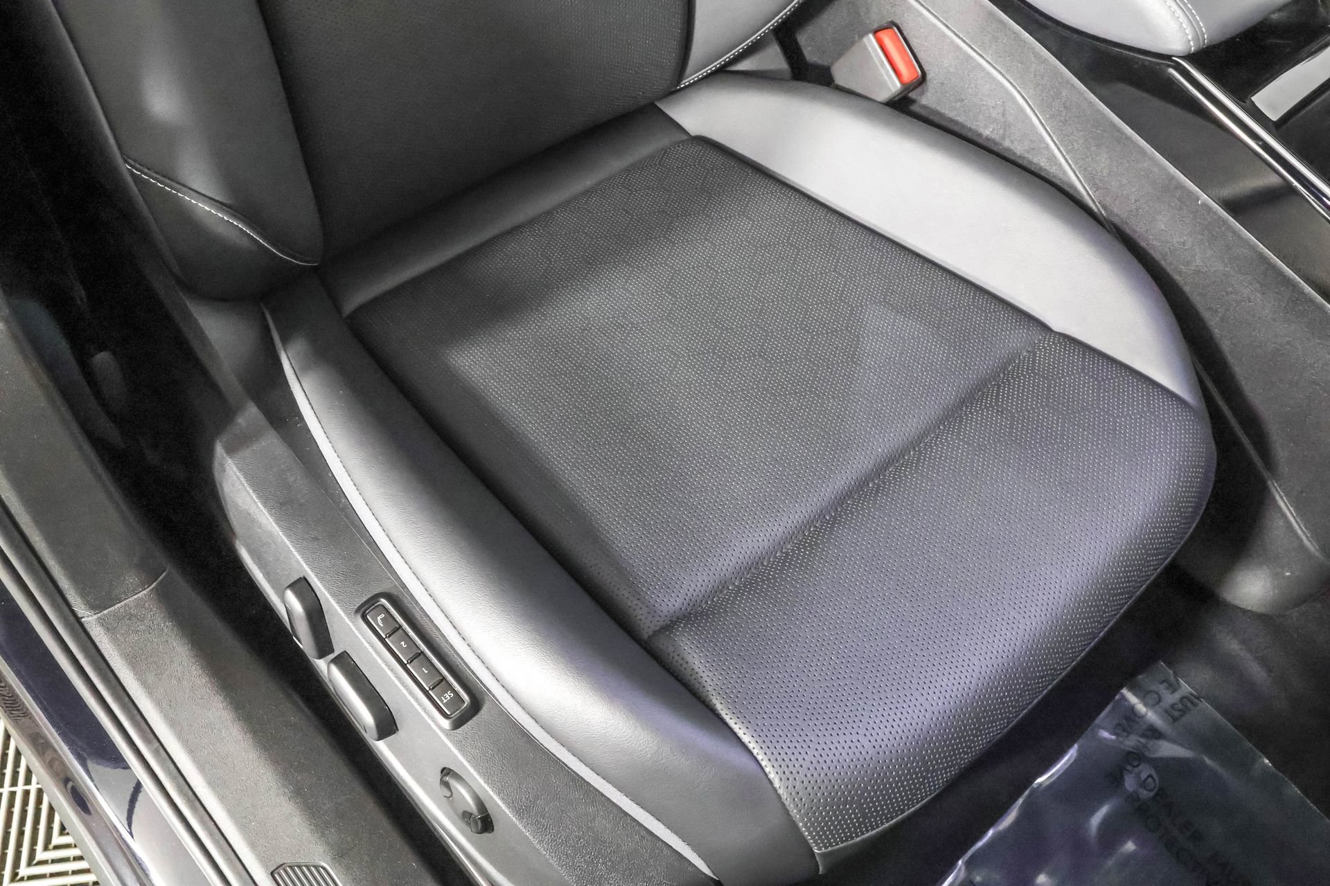 Used 2023 Volkswagen ID.4 Pro S image 47