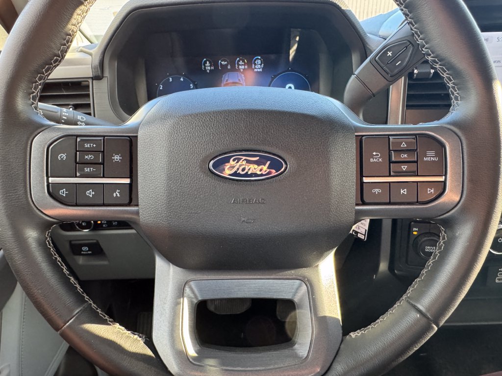 Used 2025 Ford F150 XLT w/ Equipment Group 301A Standard AWD/4WD image 27