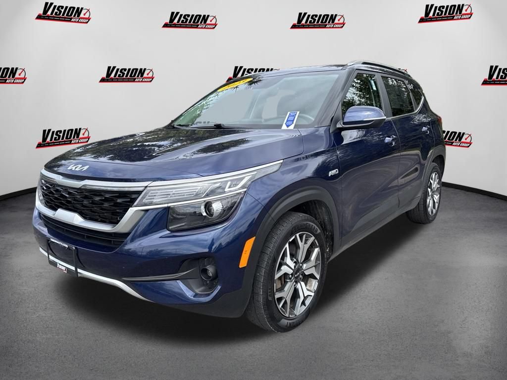 Used 2023 Kia Seltos EX AWD/4WD image 1