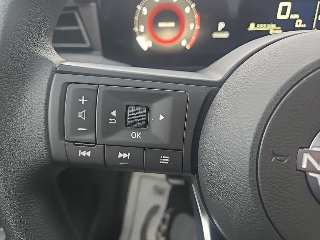 New 2026 Nissan Kicks SV image 15