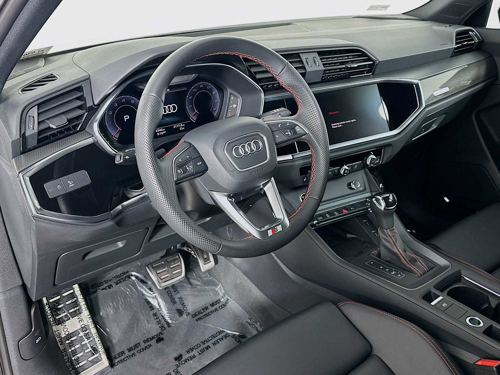 Certified 2025 Audi Q3 2.0T Premium Plus w/ Premium Plus Package image 9