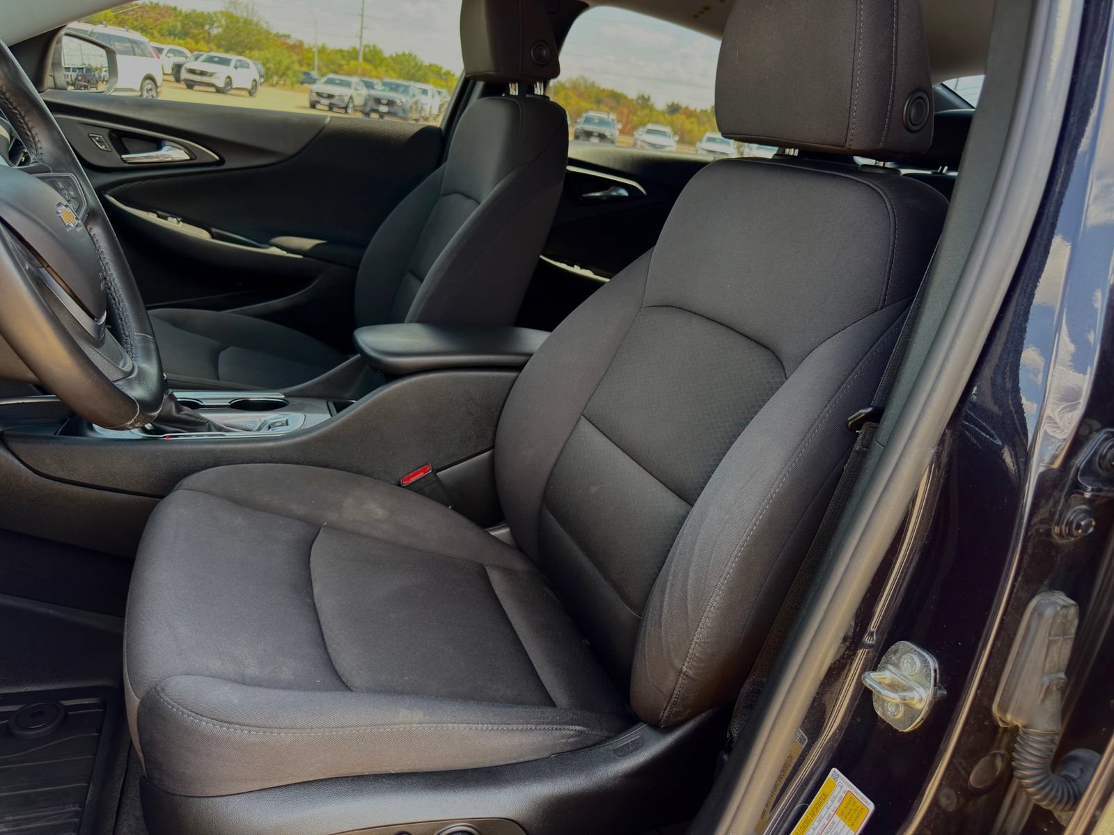 Used 2022 Chevrolet Malibu RS FWD image 25