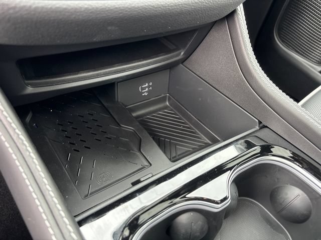 New 2027 Chrysler Pacifica Limited AWD/4WD image 27
