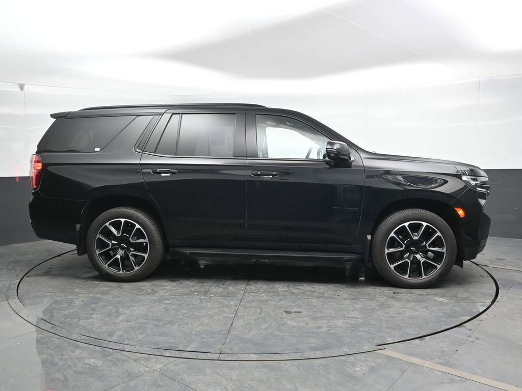 Used 2022 Chevrolet Tahoe RST w/ Luxury Package image 4