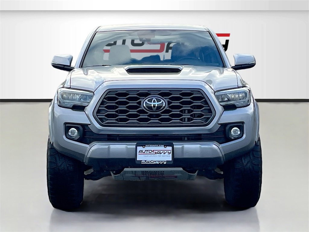 Used 2020 Toyota Tacoma TRD Sport w/ TRD Premium Sport Package image 2