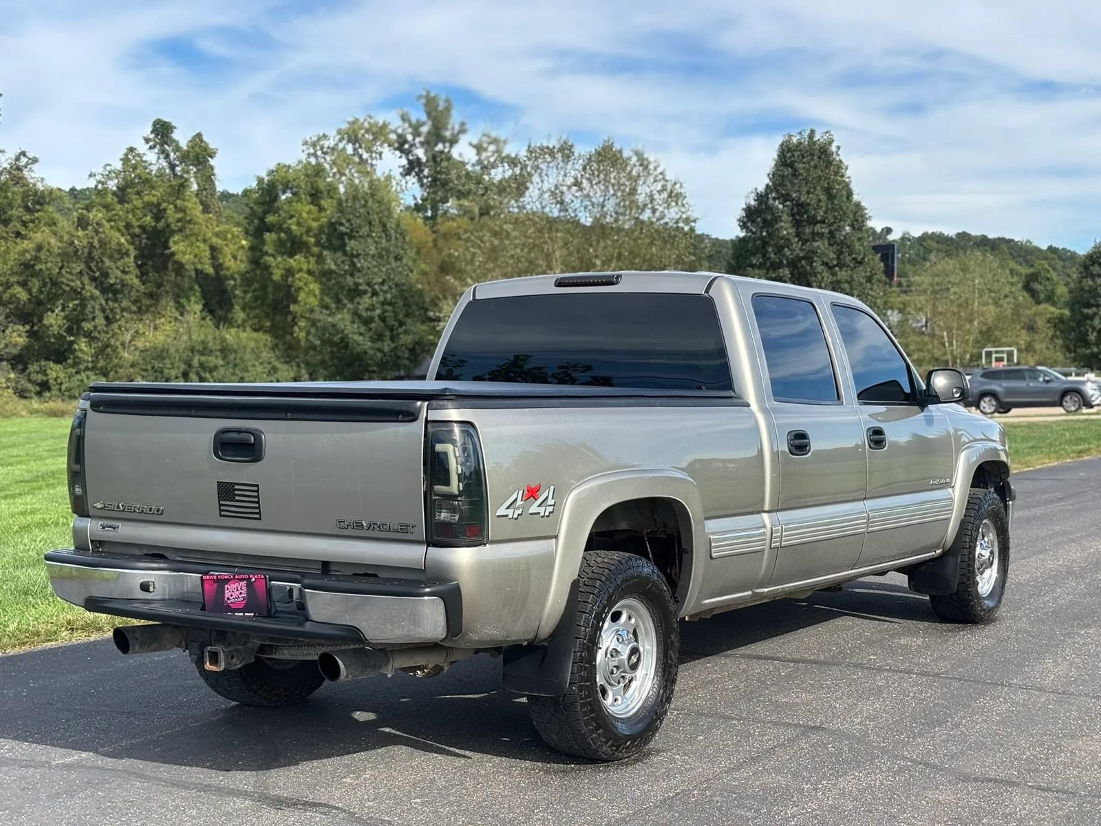 Used 2002 Chevrolet Silverado 1500 LT AWD/4WD image 5
