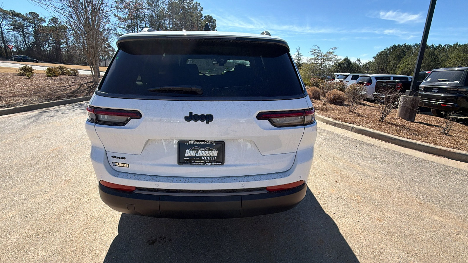 New 2026 Jeep Grand Cherokee L Limited AWD/4WD image 9