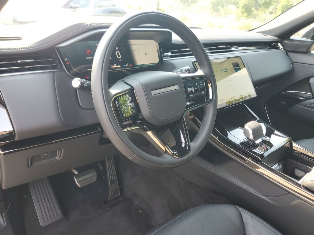 New 2026 Land Rover Range Rover Sport Dynamic SE AWD/4WD image 13