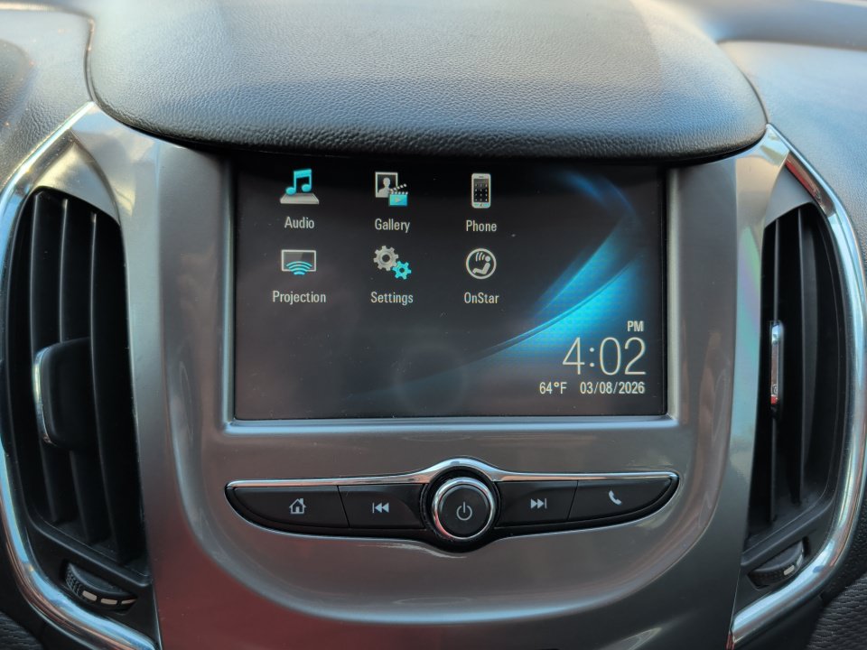 Used 2018 Chevrolet Cruze LT FWD image 17