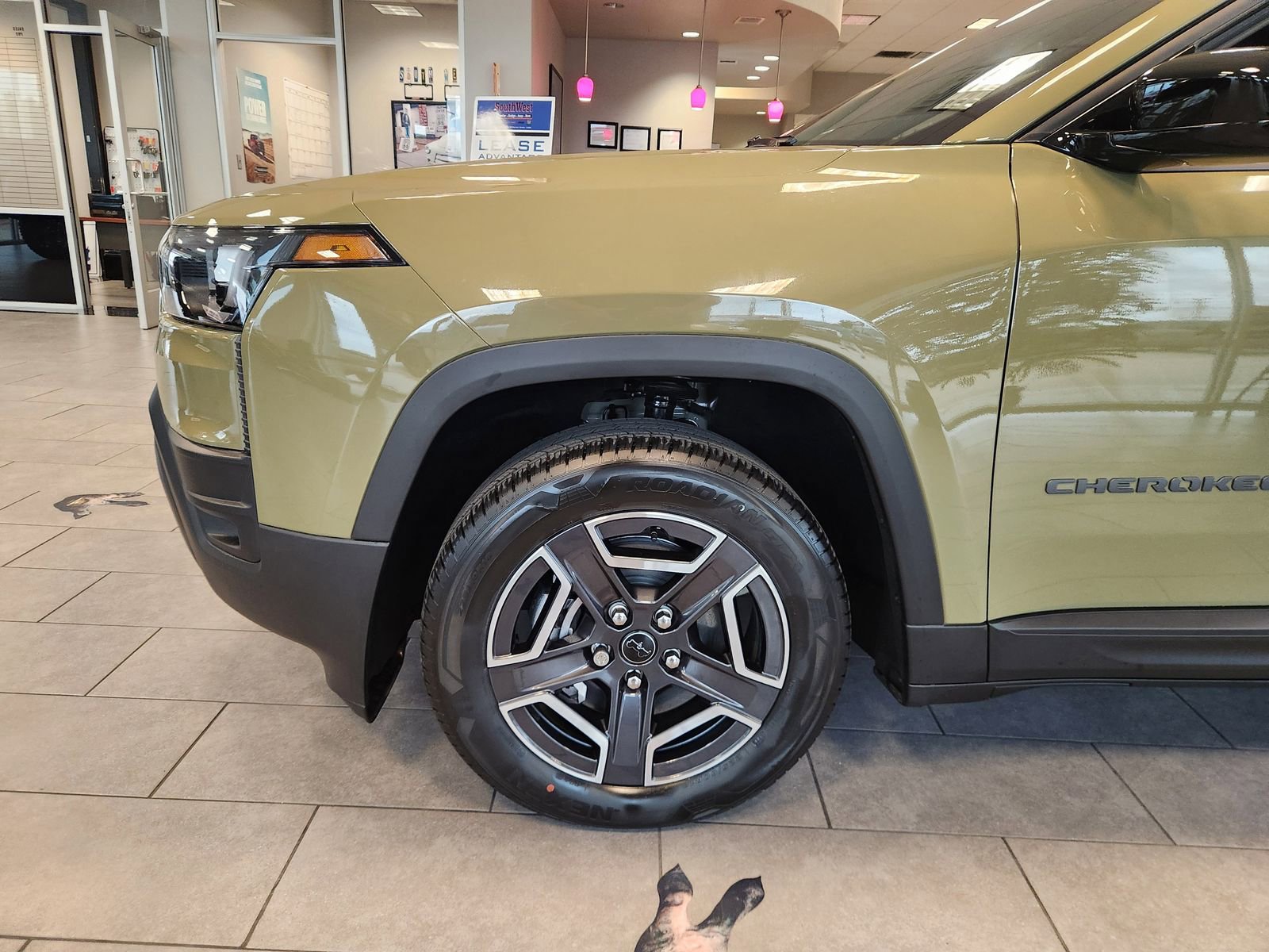 New 2026 Jeep Cherokee Laredo AWD/4WD image 10