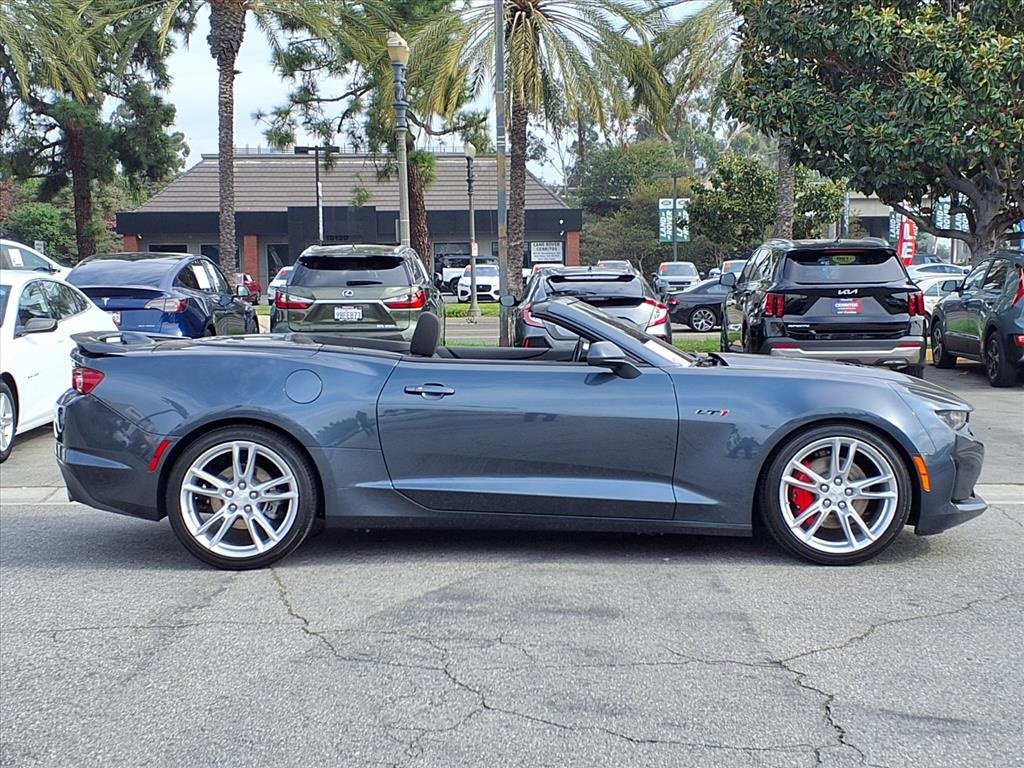 Used 2023 Chevrolet Camaro LT w/ Technology Package image 6