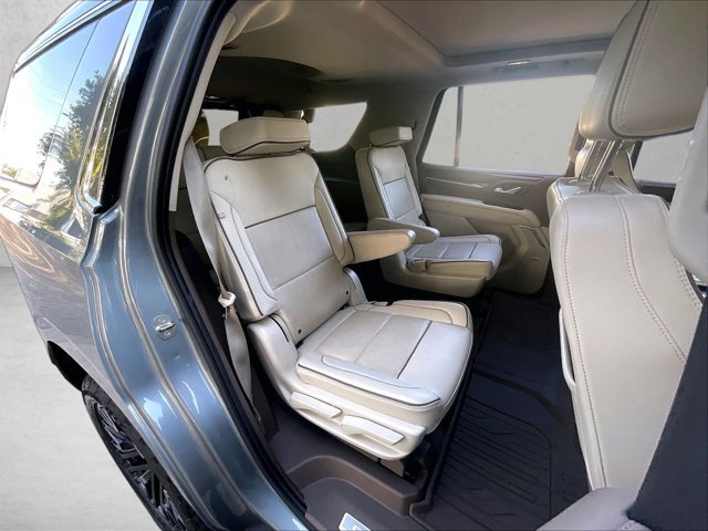 Used 2023 GMC Yukon Denali AWD/4WD image 28
